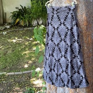 Promesa Maxi Skirt Black & White paisley L EUC